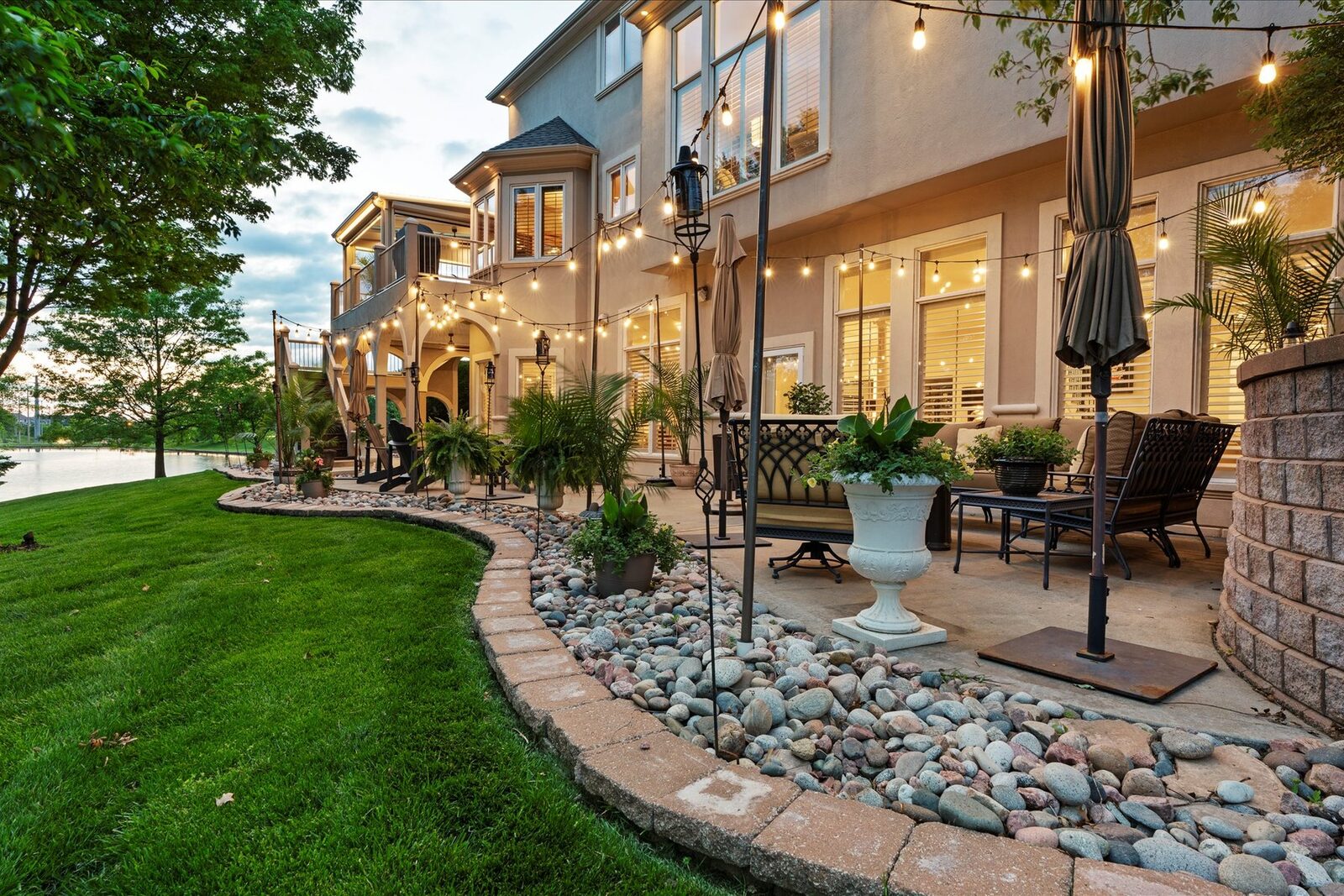 Lakeside Estate Grounds
